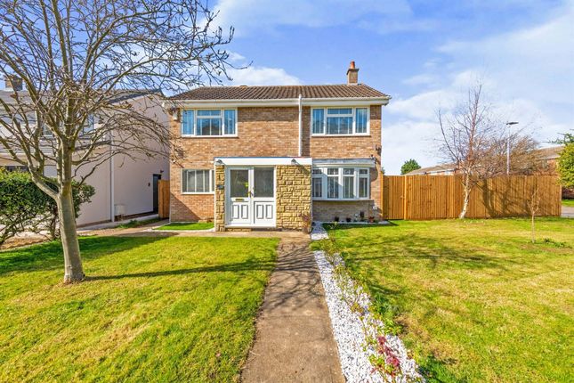 Thumbnail Detached house for sale in Thurlestone Close, Bedford