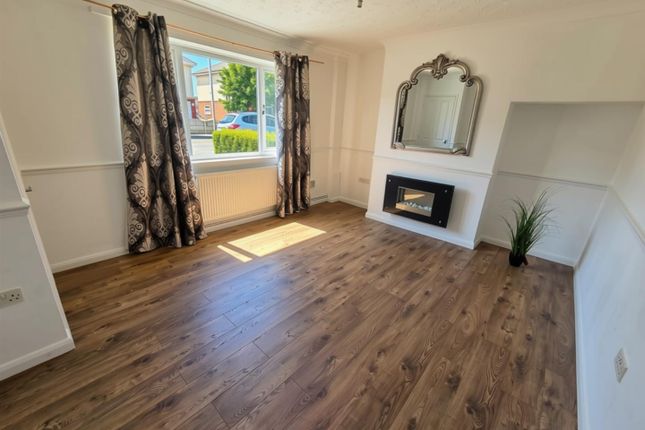 57, Scarborough Road, Newark photo 2