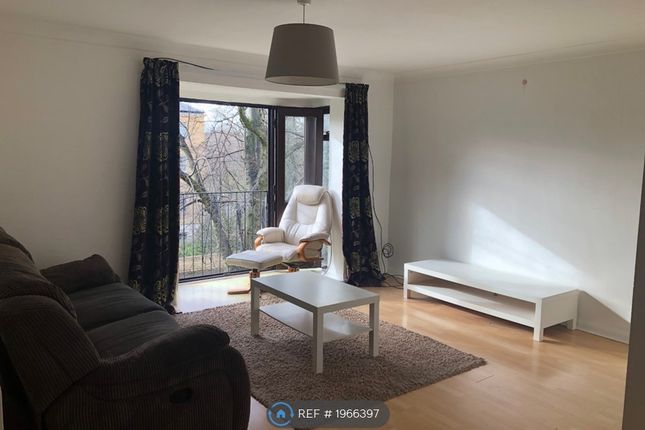 Flat to rent in Egerton Court, Manchester