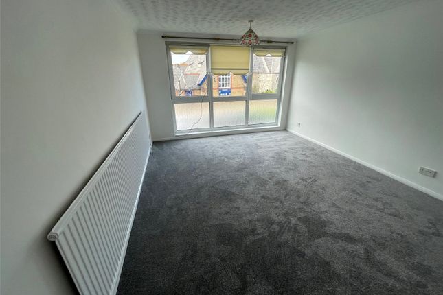 Flat 4 Sharon Court, 18, Hadlow Road, Kent photo 4