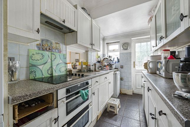 40, Lewis Road, Kent photo 3