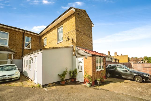 Thumbnail Flat for sale in Canterbury Road, Sittingbourne