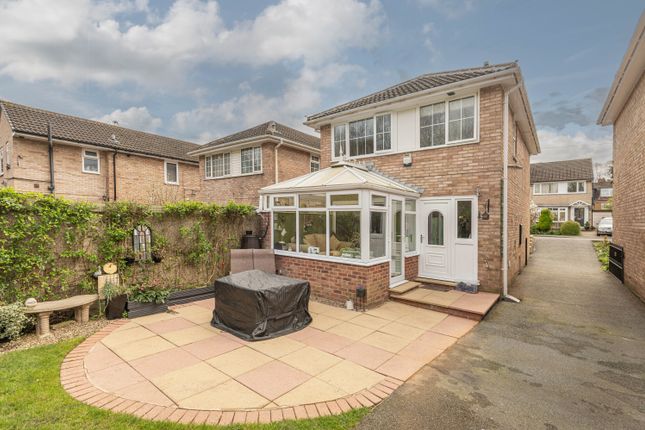 Thumbnail Detached house for sale in Rooks Avenue, Cleckheaton, West Yorkshire
