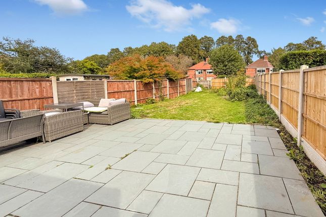 15, Crosthwaite Avenue, Wirral photo 2