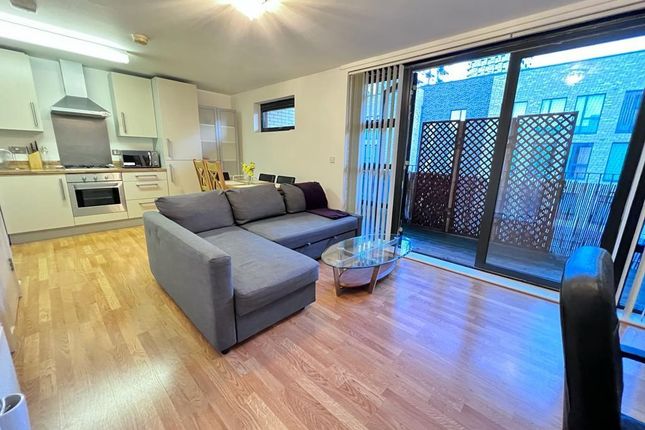 Flat for sale in Fawe Street, London