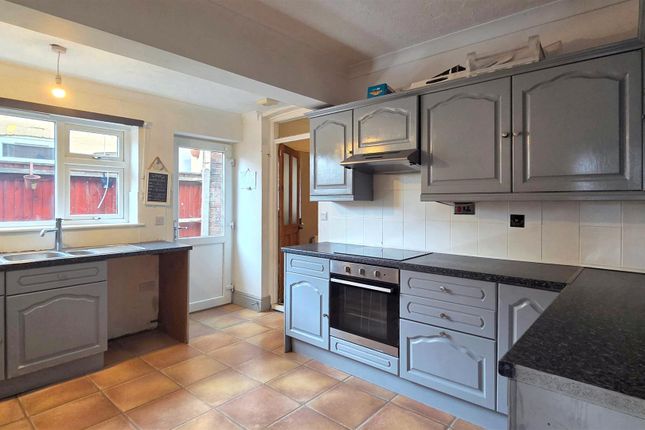 33, Suffield Road, Gorleston photo 3