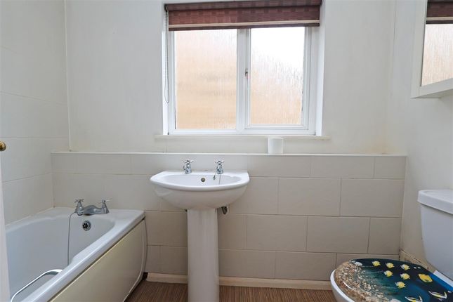 End terrace house for sale in Whitmead Close, South Croydon