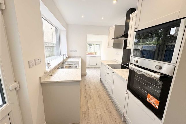 75, Kingsway, Kirkby in Ashfield photo 2