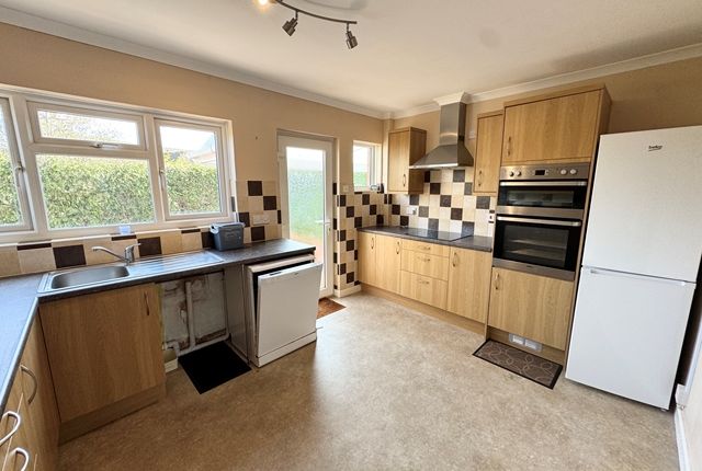 3 Cyprus Court, Cyprus Road Devon, Exmouth photo 4