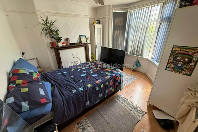 72, Maindy Road, Cardiff photo 2