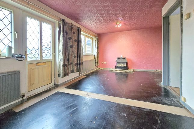 6, Chapel Street, Rossendale photo 3