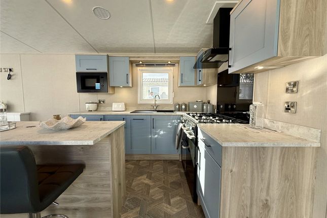 Maples Superior Deluxe,, Atwick Road, East Riding of Yorkshire photo 3