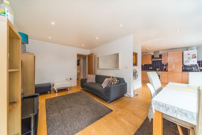 Flat for sale in Northcote Apartments, 1A Northcote Avenue, Ealing