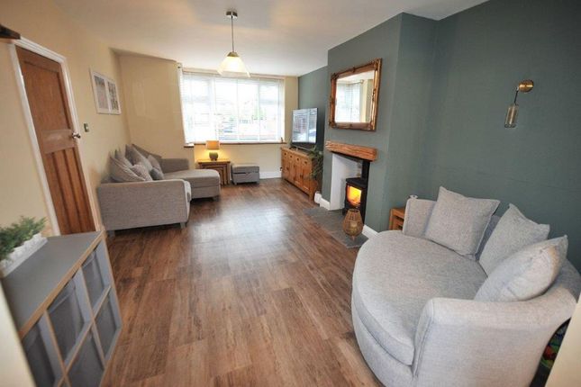 4 Rose Crescent, Manchester photo 4