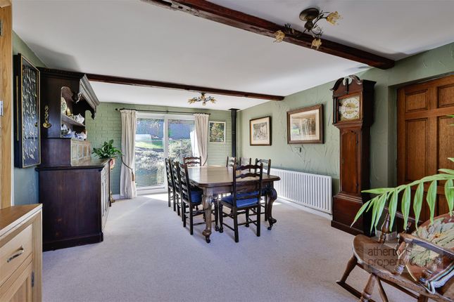 Rivermeade, Longworth Road, Billington photo 4