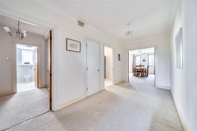 Flat 9, Perivale Lodge,, Perivale Lane, Greenford photo 4
