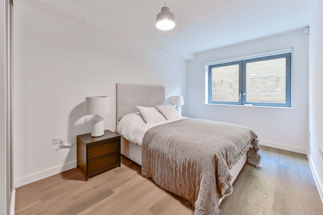 Allcroft Road, Kentish Town photo 3