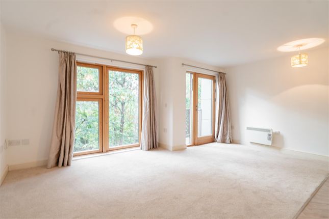Flat 12, Alpha House, Cheltenham photo 3