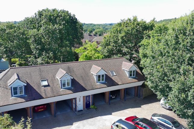 9 Brickmakers Meadows, Sevenoaks photo 2