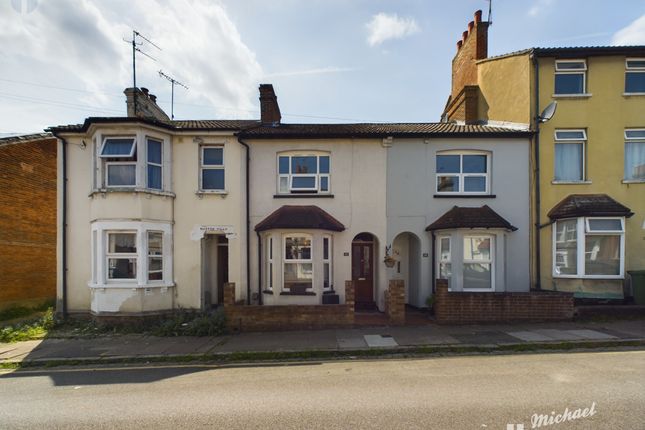 Terraced house for sale in Eastern Street, Aylesbury, Buckinghamshire