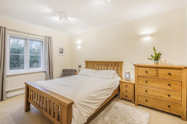 Terraced house to rent in Jericho, Oxford
