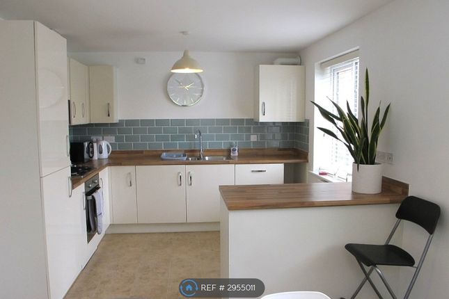 Buttercup Way, Witham St Hughs, Lincoln photo 2
