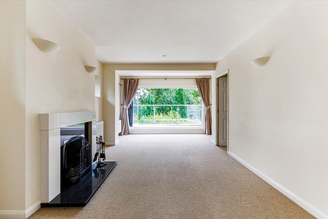Wells Lane, Ascot photo 3
