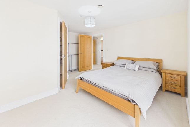 Apt 43, Honeybourne Gate, Cheltenham photo 4