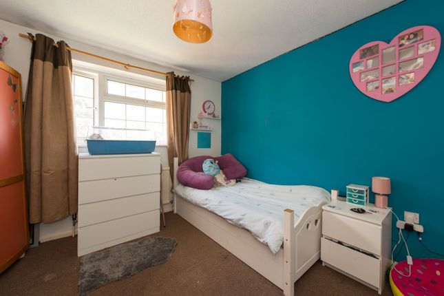 End terrace house for sale in Earlsmead Crescent, Cliffsend