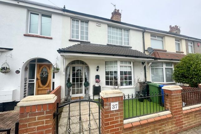 Thumbnail Terraced house for sale in Warneford Road, Cleethorpes
