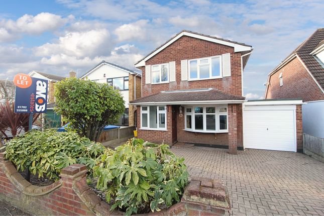 Thumbnail Detached house to rent in Downer Road, Benfleet