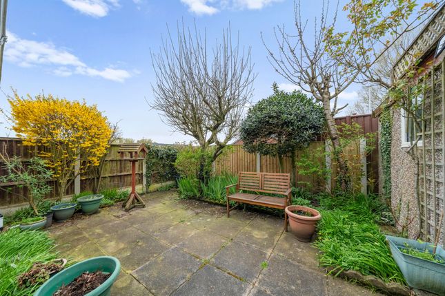 13 Hillside Avenue, Newton-Le-Willows photo 4