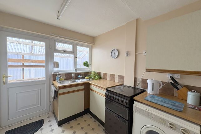 43 Margarets Road, Tewkesbury photo 4
