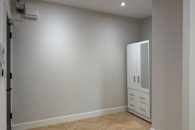 Unit 3, 407, Northolt Road, Harrow photo 3