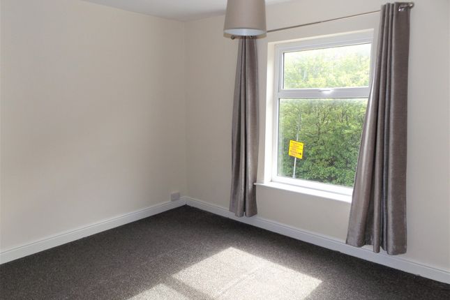 77, Shaw Road, Bilston photo 4