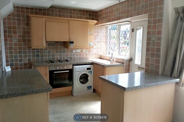 Bradford Road, East Ardsley, Wakefield photo 5