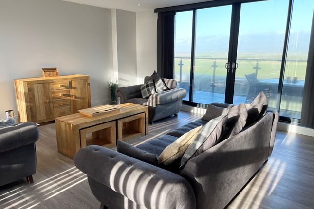 Thumbnail Flat to rent in Rest Bay, Porthcawl