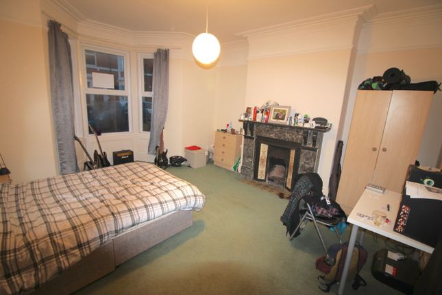 Find 2 Bedroom Flats And Apartments To Rent In Bayswater Road Jesmond Newcastle Upon Tyne Ne2 Zoopla