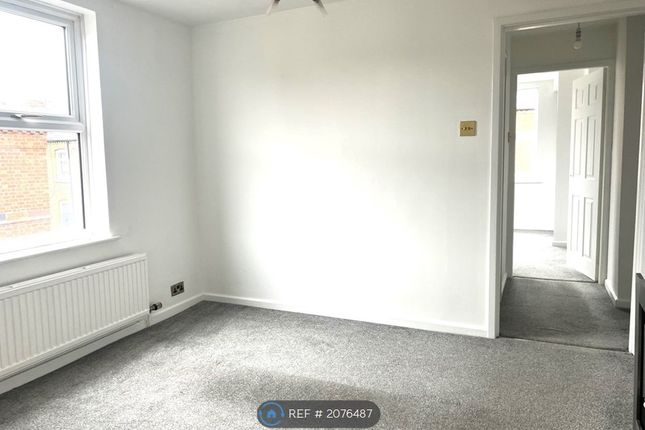Thumbnail Flat to rent in Cecil Street, Chester