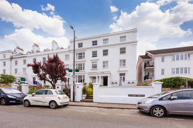 Thumbnail Flat for sale in River Terrace, Henley-On-Thames
