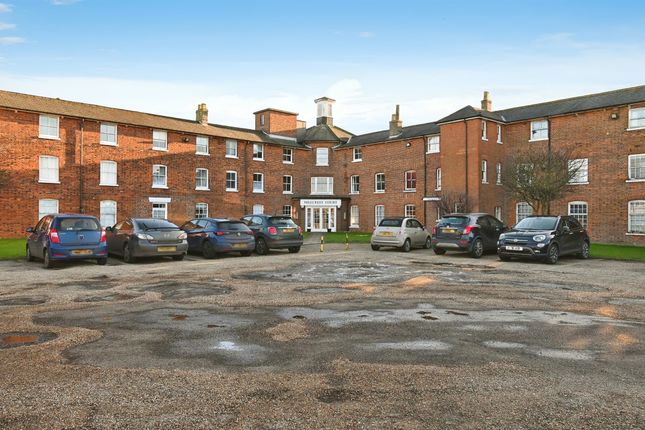 Thumbnail Flat for sale in Hillcrest Court, Pulham Market, Diss