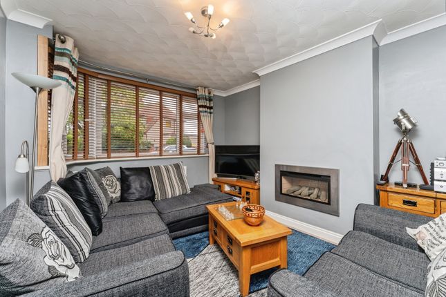 6, Knowles Avenue, Denbighshire photo 2