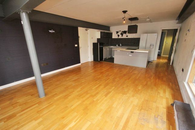 Apartment 504 Fairbairn Building, Henry Street, Manchester photo 4