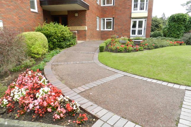 Flat 2 Sedum House, Eldorado Crescent, Cheltenham photo 2