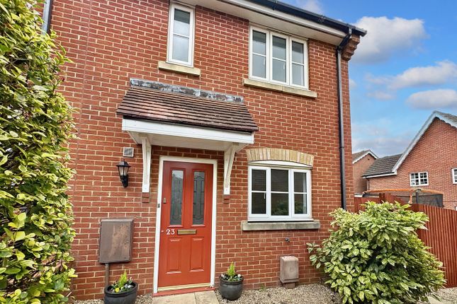 End terrace house for sale in Dunnock Close, Stowmarket