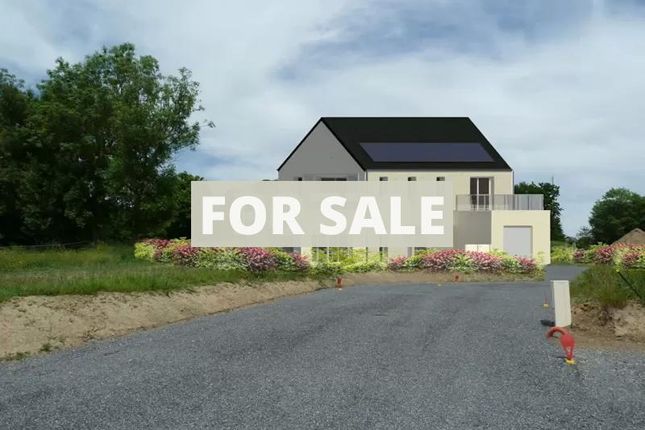 Villa for sale in Saint-Jean-Le-Thomas, Basse-Normandie, 50530, France