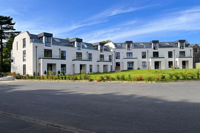 7, Centenary Way, Penzance TR18, Penzance photo 3