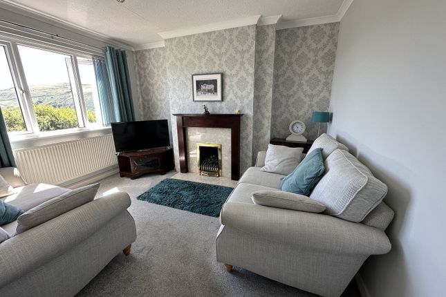 92, Penywern Road, Ystalyfera photo 3