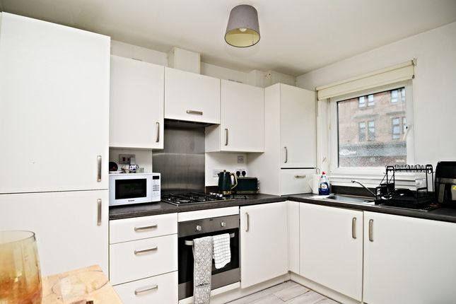 Flat 0/2, 1, Springfield Gardens, Glasgow photo 4