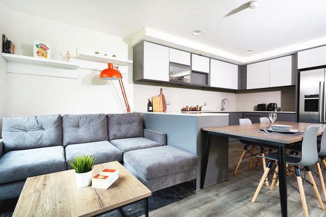 Room To Rent In Lawrence Street York York Yo10 Zoopla